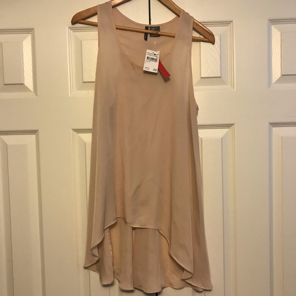 **Nude blouse**